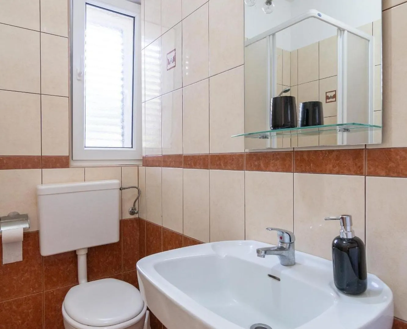 Apartments With A Parking Space Mandre, Pag - 18748 Kolan Croatia