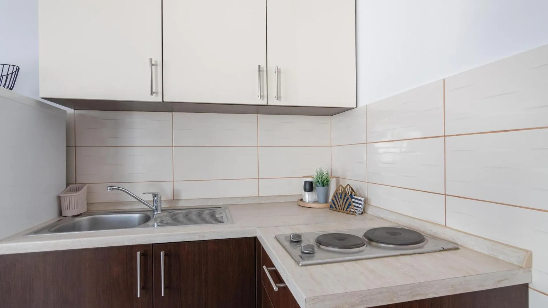 Apartments With A Parking Space Mandre, Pag - 18748 Kolan