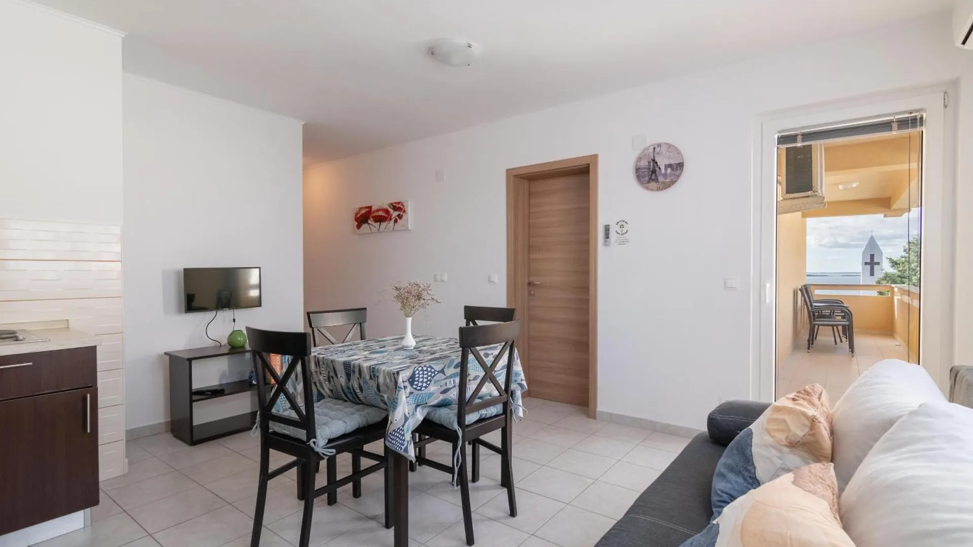 Apartments With A Parking Space Mandre, Pag - 18748 Kolan 0*,  Croatia