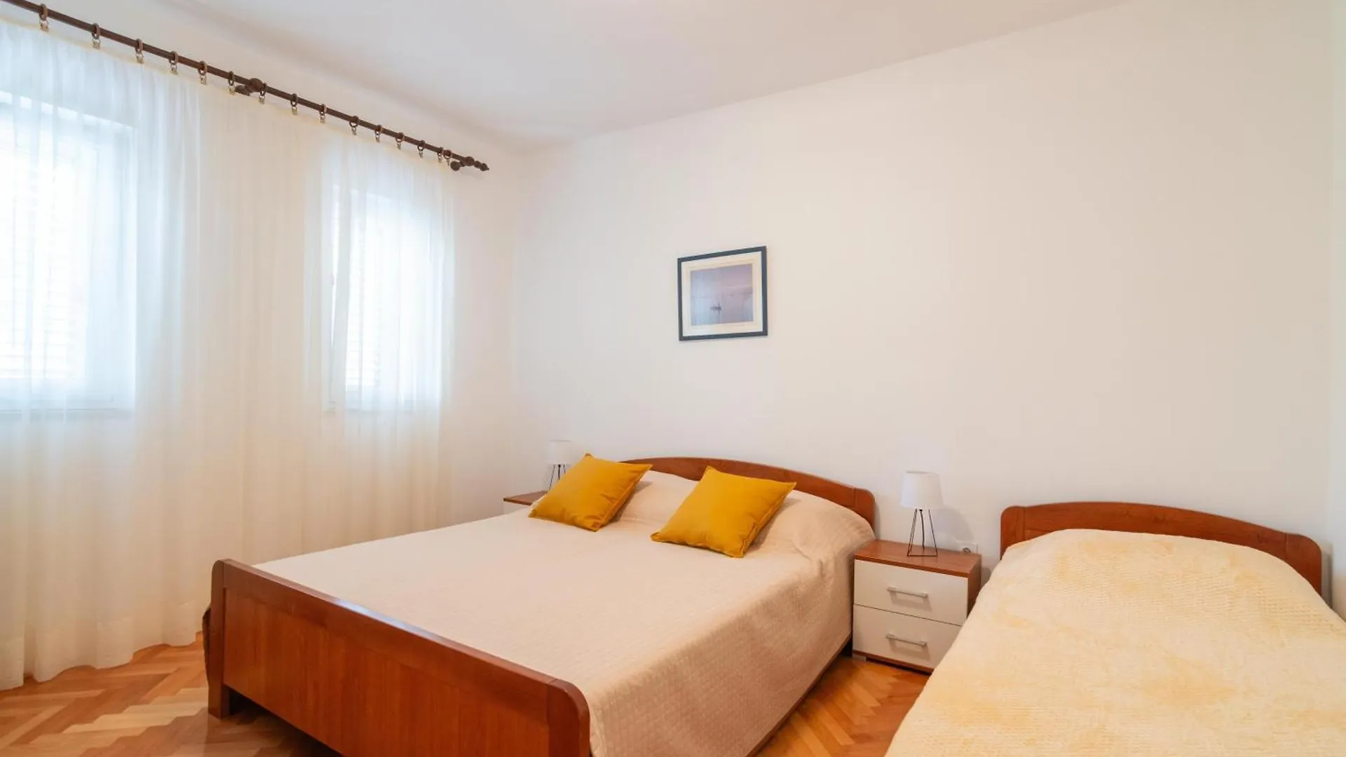 Apartments With A Parking Space Mandre, Pag - 18748 Kolan 0*,  Croatia
