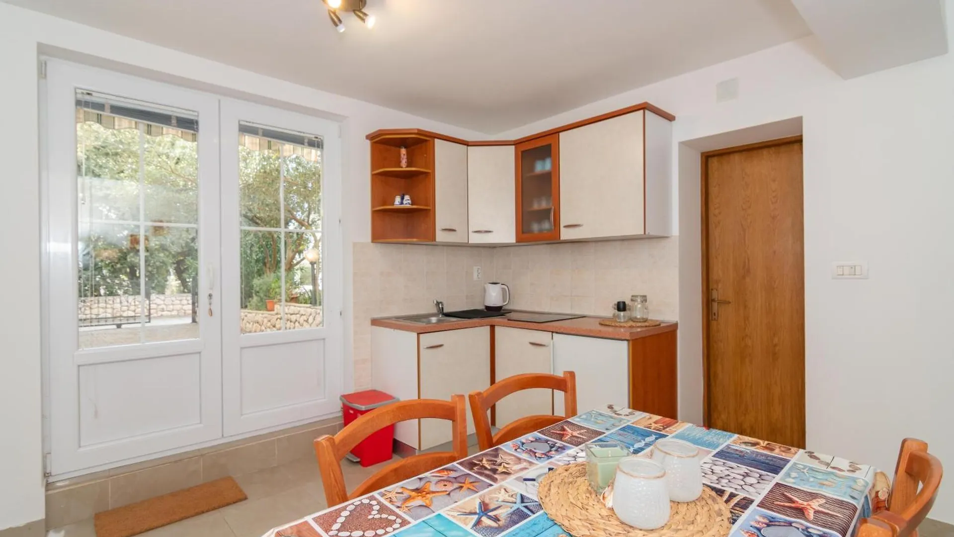 Apartments With A Parking Space Mandre, Pag - 18748 Kolan Croatia