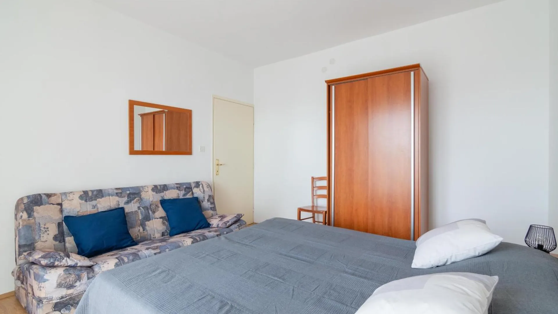 Apartments With A Parking Space Mandre, Pag - 18748 Kolan 0*,  Croatia