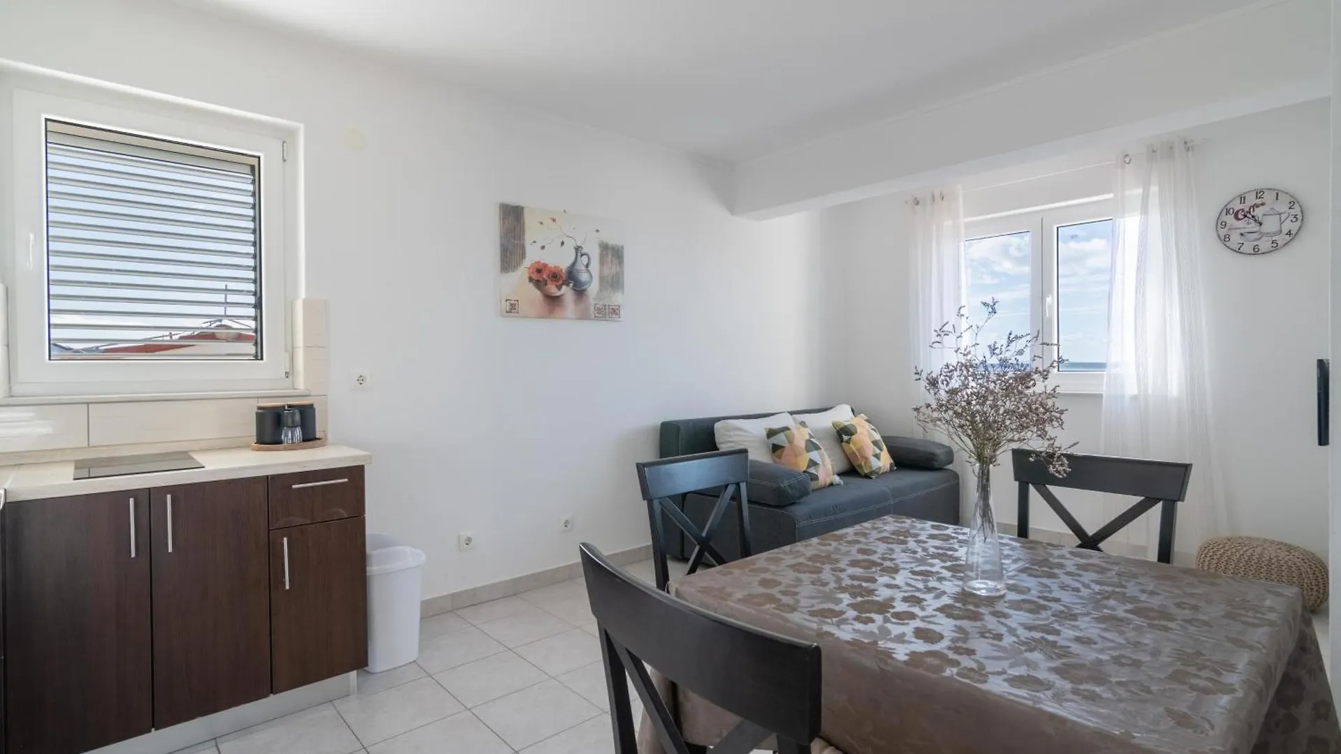 Apartments With A Parking Space Mandre, Pag - 18748 Kolan 0*,